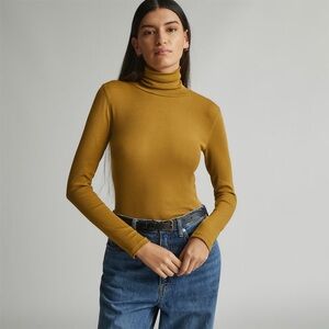 Everlane pima cotton micro rib Women's Mustard Turtleneck Sweater
